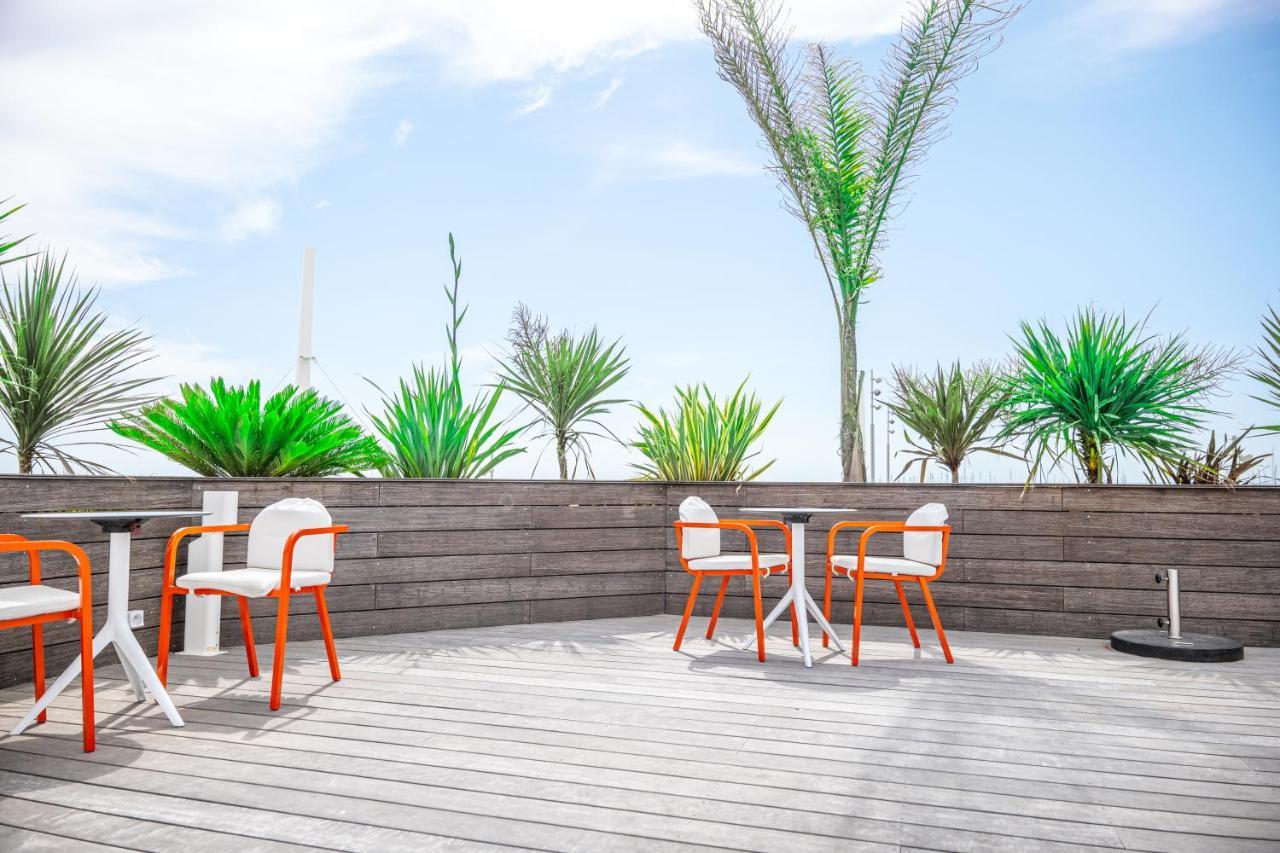 Le Majestic Residence Le Mind Vue Mer Exceptionnelle Grande Terrasse Privee Piscine Partagee Sur Le Toit Hyper Centre La Grande-Motte Exterior foto